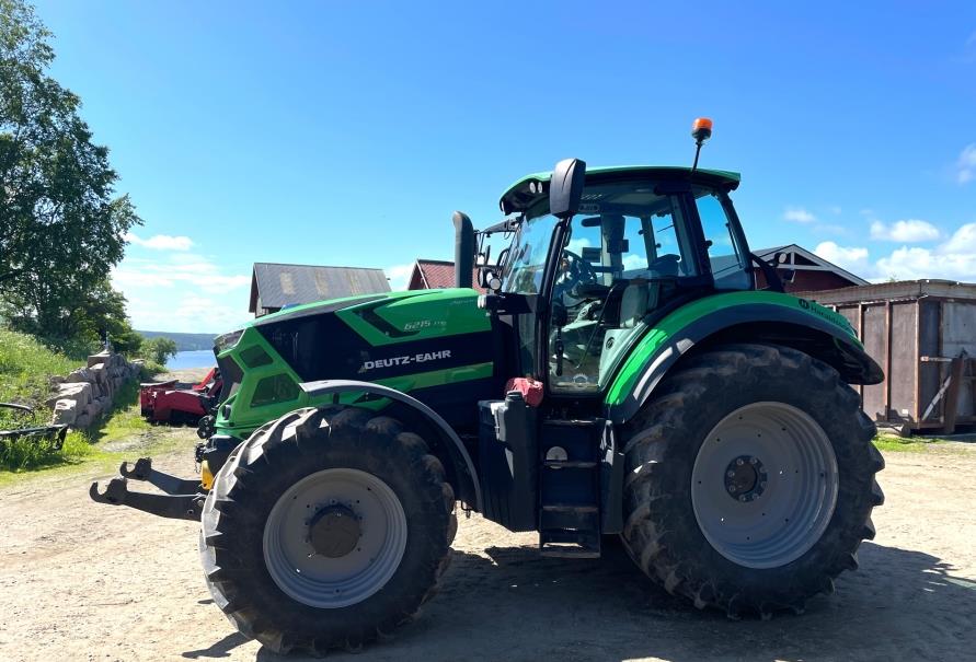 2017 Deutz-Fahr 6215 TTV Agrotron